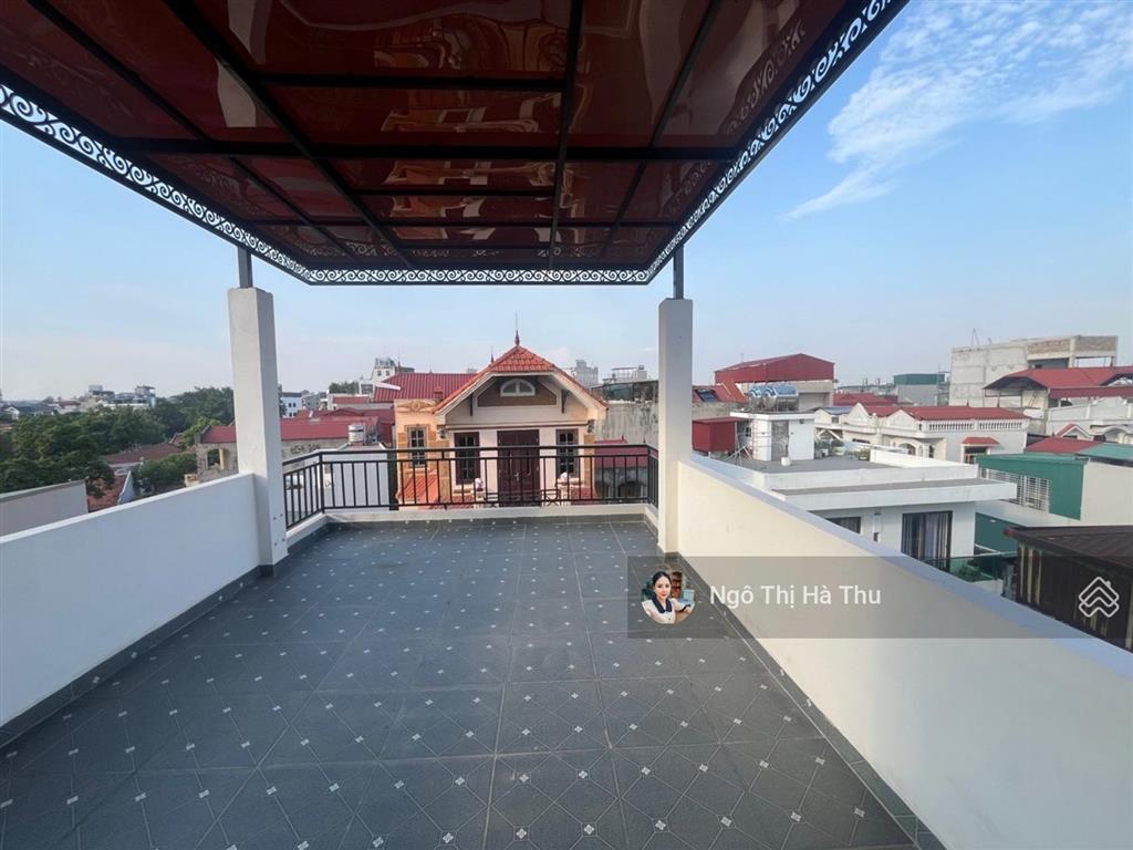 13.5 tỷ còn thương lượng có nhà mới tinh mặt phố thanh am  thang máy  kinh doanh  ngõ thông oto