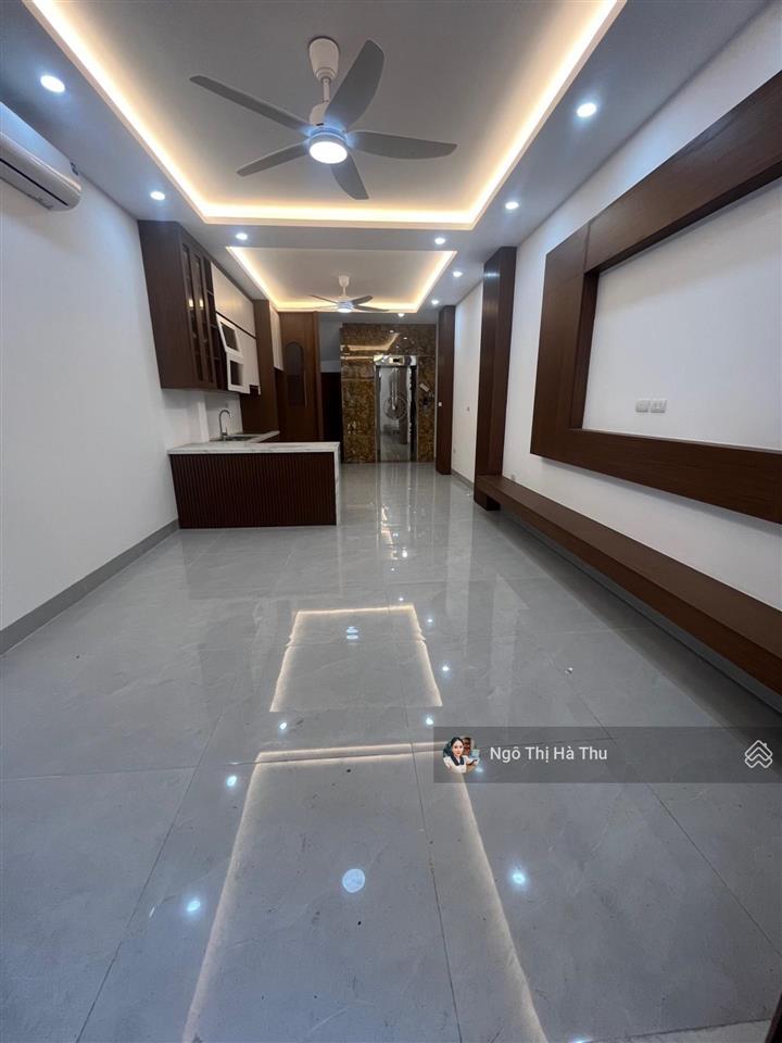13.5 tỷ còn thương lượng có nhà mới tinh mặt phố thanh am  thang máy  kinh doanh  ngõ thông oto