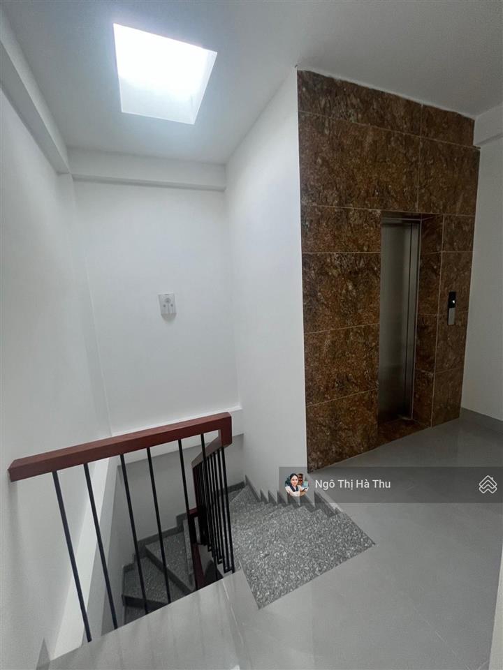 13.5 tỷ còn thương lượng có nhà mới tinh mặt phố thanh am  thang máy  kinh doanh  ngõ thông oto