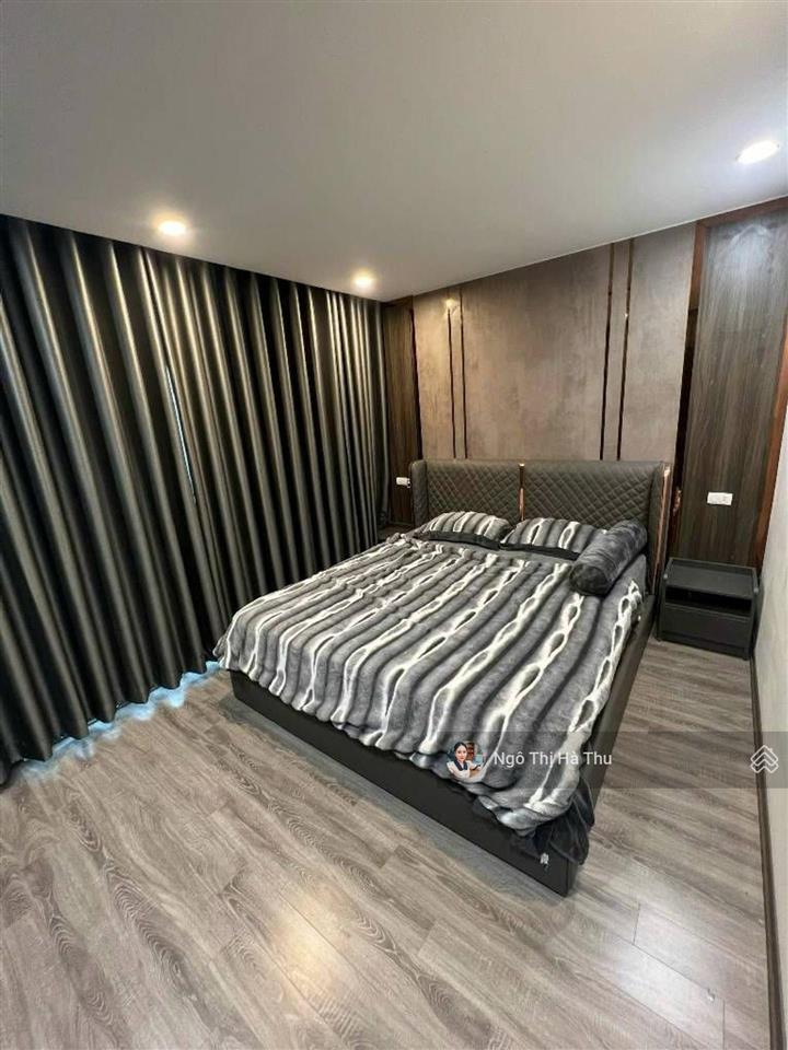 18 triệu/tháng cho thuê nhà bát khối, long biên  6 tầng thang máy 3 phòng ngủ full đồ