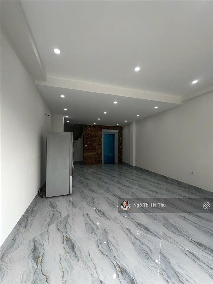 30 triệu/tháng cho thuê nhà mặt phố đàm quang trung  60m2 x 7 tầng thang máy  kinh doanh  vỉa hè