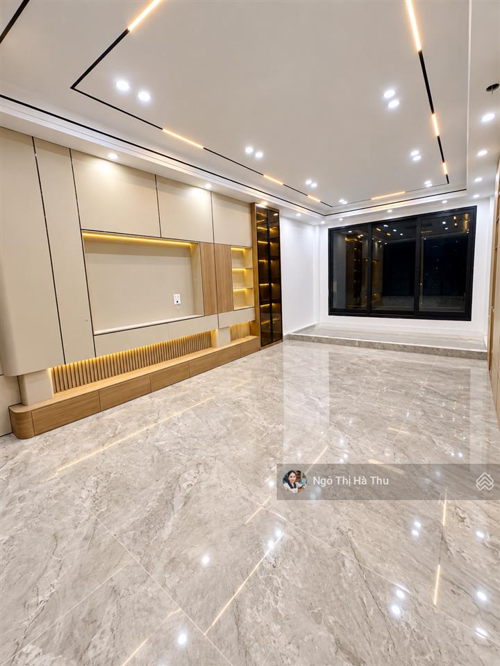 16 triệu/tháng cho thuê nhà nguyễn văn cừ 7 tầng thang máy full nội thất  4 ngủ đẹp