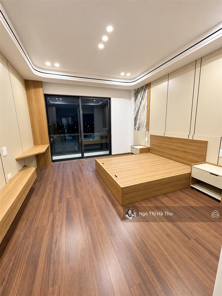 16 triệu/tháng cho thuê nhà nguyễn văn cừ 7 tầng thang máy full nội thất  4 ngủ đẹp