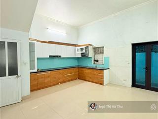5triệu /1 tháng  cho thuê nhà đàm quang trung  3 tầng  4 ngủ