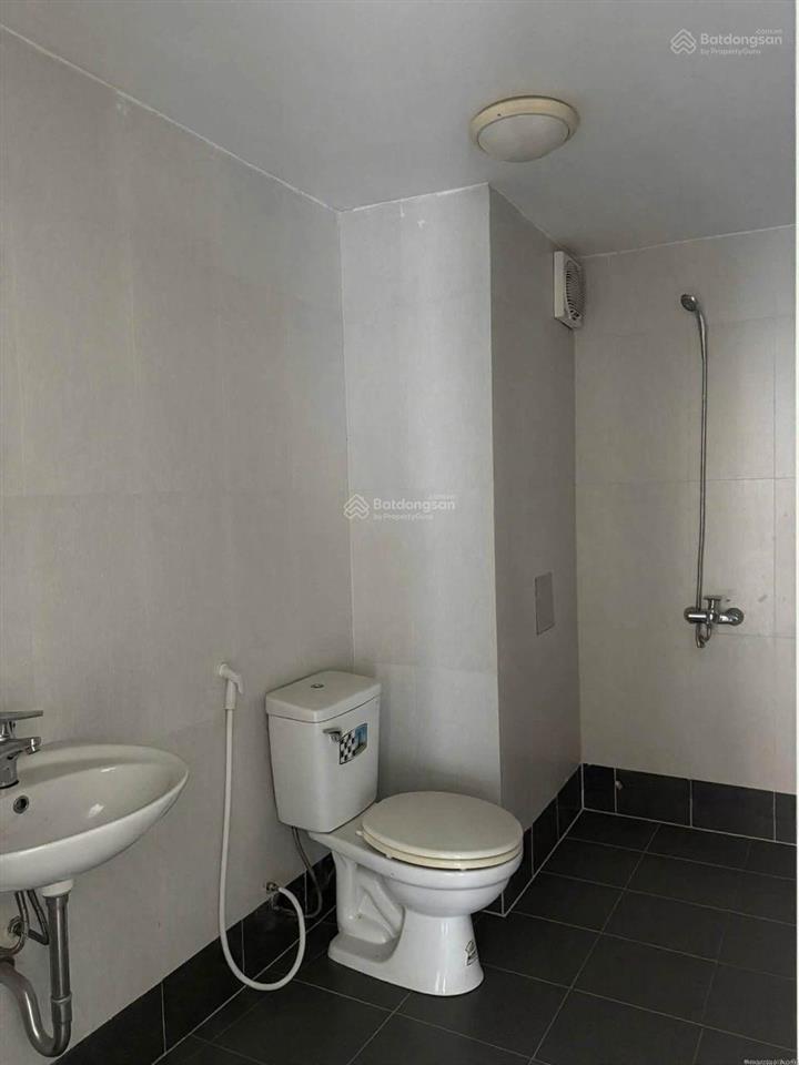 Cho thuê căn hộ thượng thanh 2 phòng ngủ vào ở ngay giá thuê 6,5 triệu/tháng