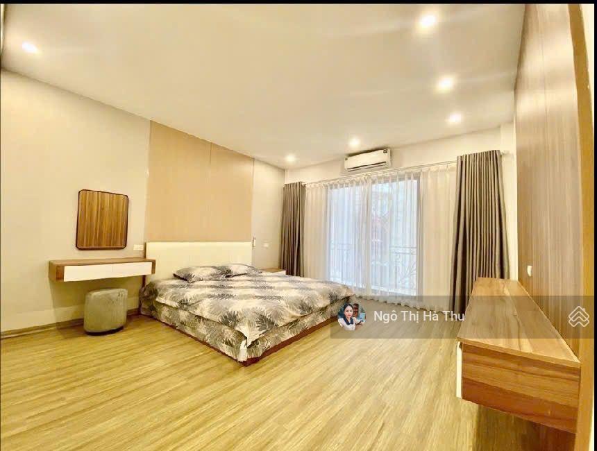 18 triệu/1 tháng  cho thuê nhà đàm quang trung  50m x 6 tầng thang máy  full nội thất  ở ngay