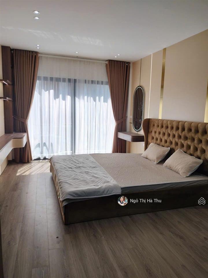 9.8 tỷ có nhà mới tinh thang máy  full nội thất  phúc lợi  ngõ oto thông  ở ngay