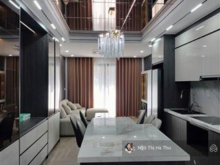 9.8 tỷ có nhà mới tinh thang máy  full nội thất  phúc lợi  ngõ oto thông  ở ngay