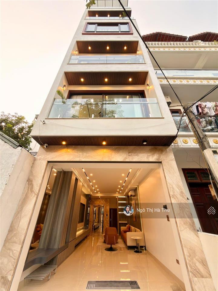 15.5 tỷ còn thương lượng mạnh  nhà 6 tầng thang máy  full nội thất  tđc xóm lò thanh am