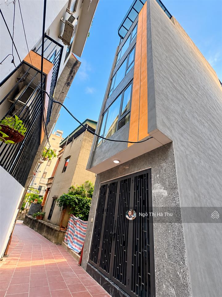 8,2 tỷ có nhà đẹp việt hưng  long biên  42m x 5 tầng mới tinh full nội thất  ở ngay