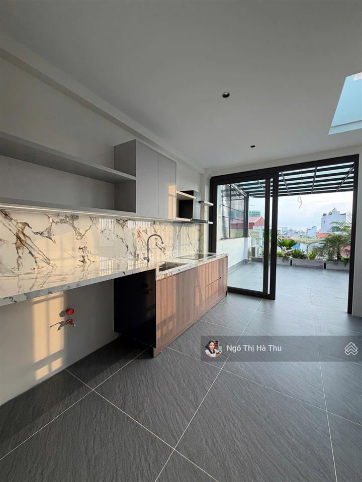 23.8 tỷ còn thương lượng  nhà mặt phố đàm quang trung 52.5m2 x 7 tầng thang máy  full đồ  ở ngay