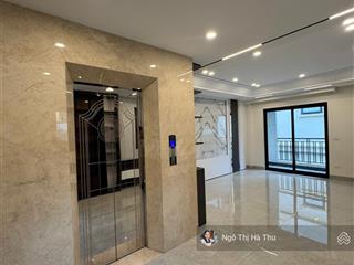 13,5 tỷ có nhà mặt phố long biên  kinh doanh sầm uất  thang máy  mới tinh  gần trường tiểu học