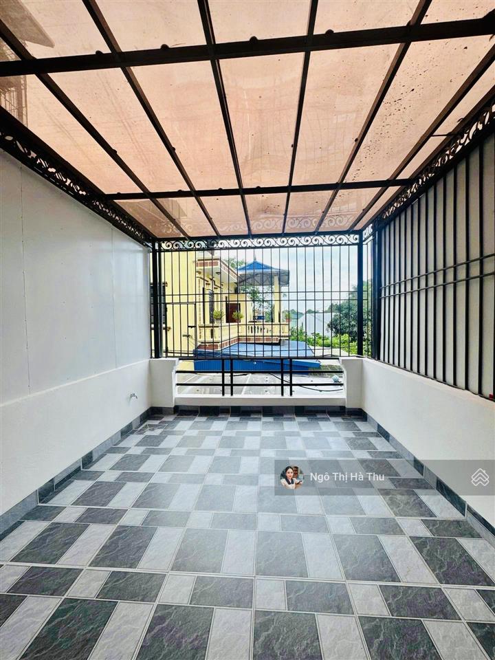 6,95 tỷ có nhà mới tinh 55m x 5 tầng phố thanh am  ở ngay