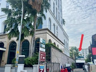 70 tỷ  10,5m x 27,4m  mặt tiền ngô thời nhiệm, quận 3. chính chủ xưa giờ cần bán gấp