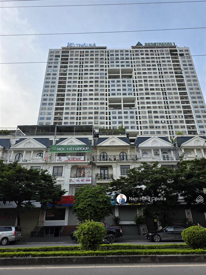 Bán nhà liền kề thành phố giao lưu, vừa ở vừa vừa kinh doanh xây 5 tầng 1 hầm. mt 7,5m vỉa hè 8m