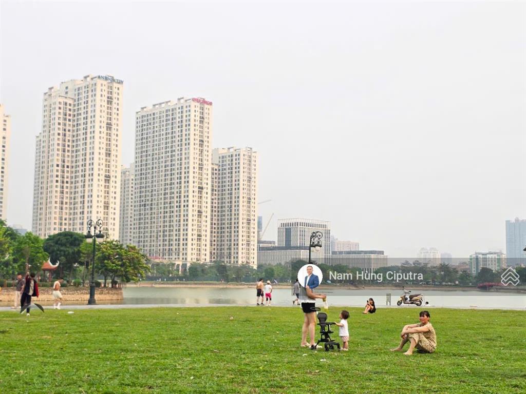 Bán biệt thự thành phố giao lưu 241m 2 mặt đường, 1 đường mặt hồ và 1 đường công viên nội khu