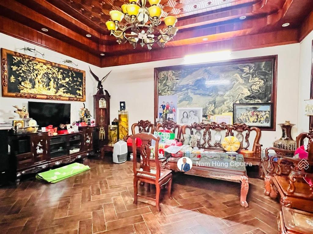 Nhà thật. bán biệt thự vườn đào tây hồ đối diện khu văn phòng và tòa chung cư heritage west lake