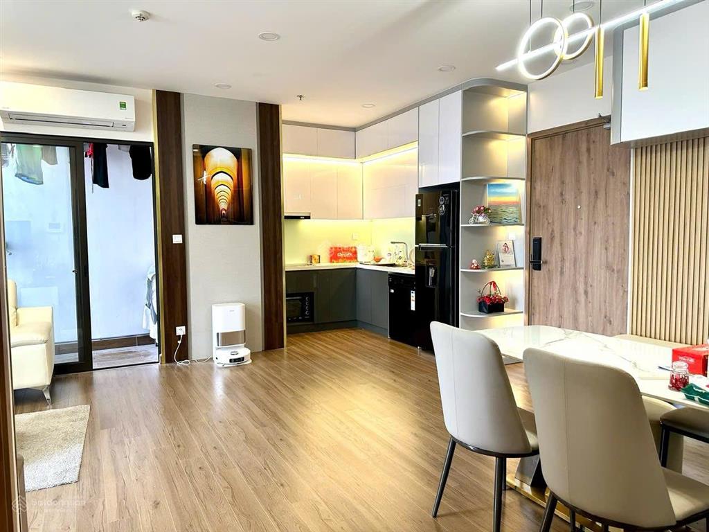 Cho thuê căn 2pn full đồ tòa s1 sky oasis
