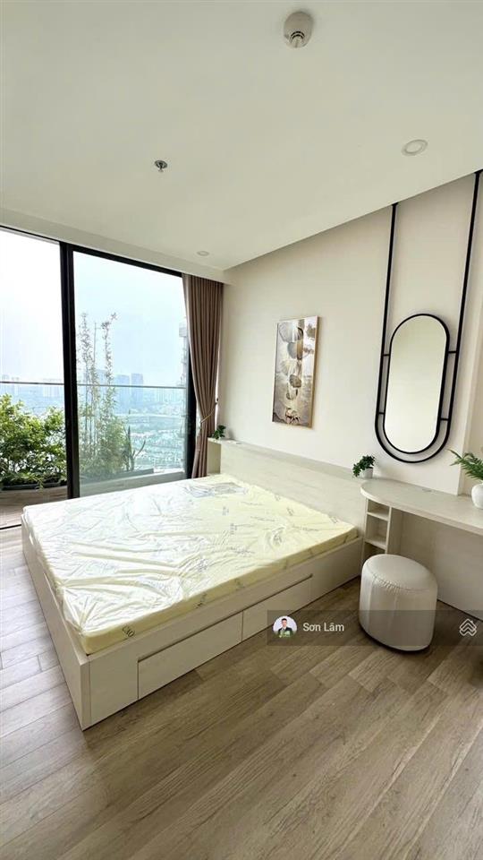 Chính chủ cho thuê 3 ngủ 2 wc  view đảo  sol forest ecopark  full đồ