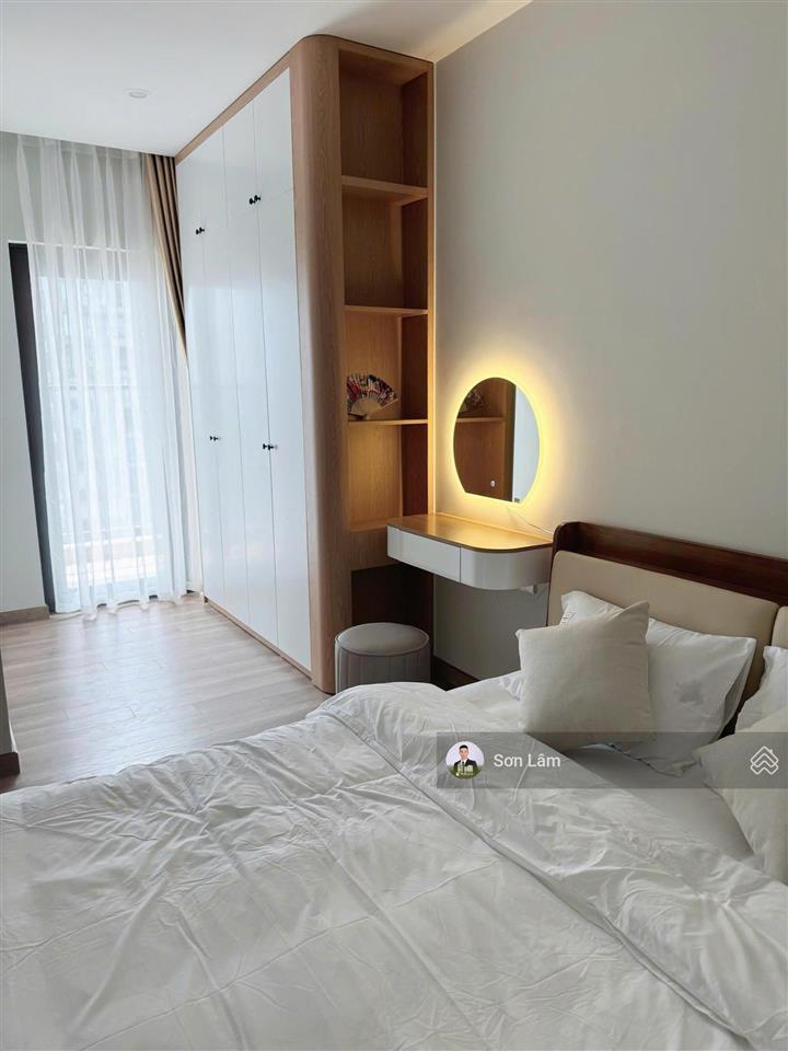 Chính chủ cho thuê 2pn  view hồ thiên nga  full đồ  vào được luôn