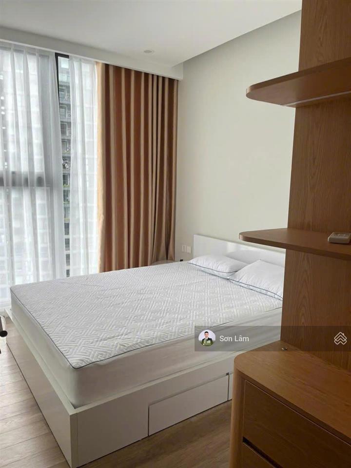 Chính chủ cho thuê 2pn  view hồ thiên nga  full đồ  vào được luôn