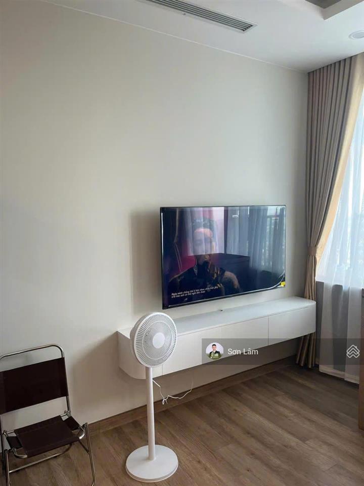 Chính chủ cho thuê 2pn  view hồ thiên nga  full đồ  vào được luôn