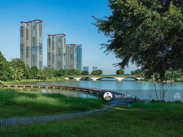 Bán 2pn  đông nam  68m2  tòa r1  tầng 22  view hồ thiên nga
