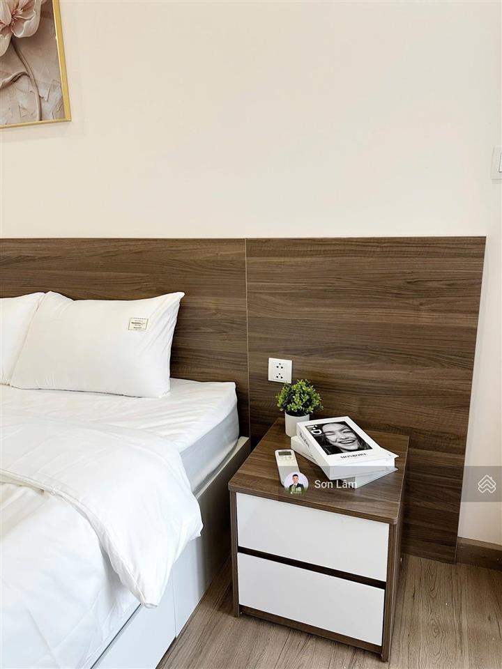 Bán 2 ngủ 1 wc  tầng trung  sky oasis