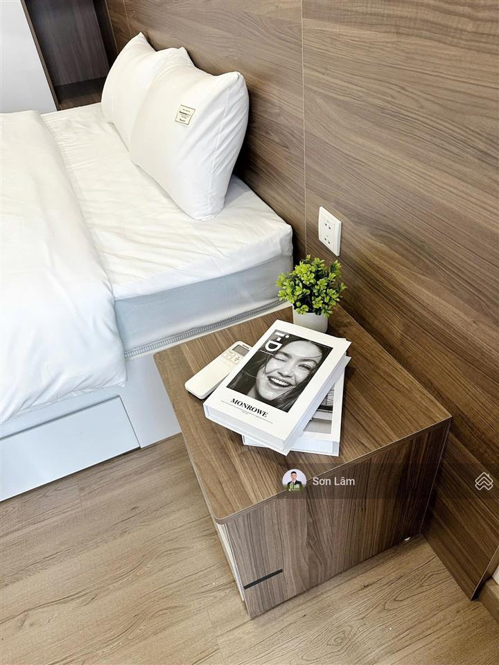 Bán 2 ngủ 1 wc  tầng trung  sky oasis