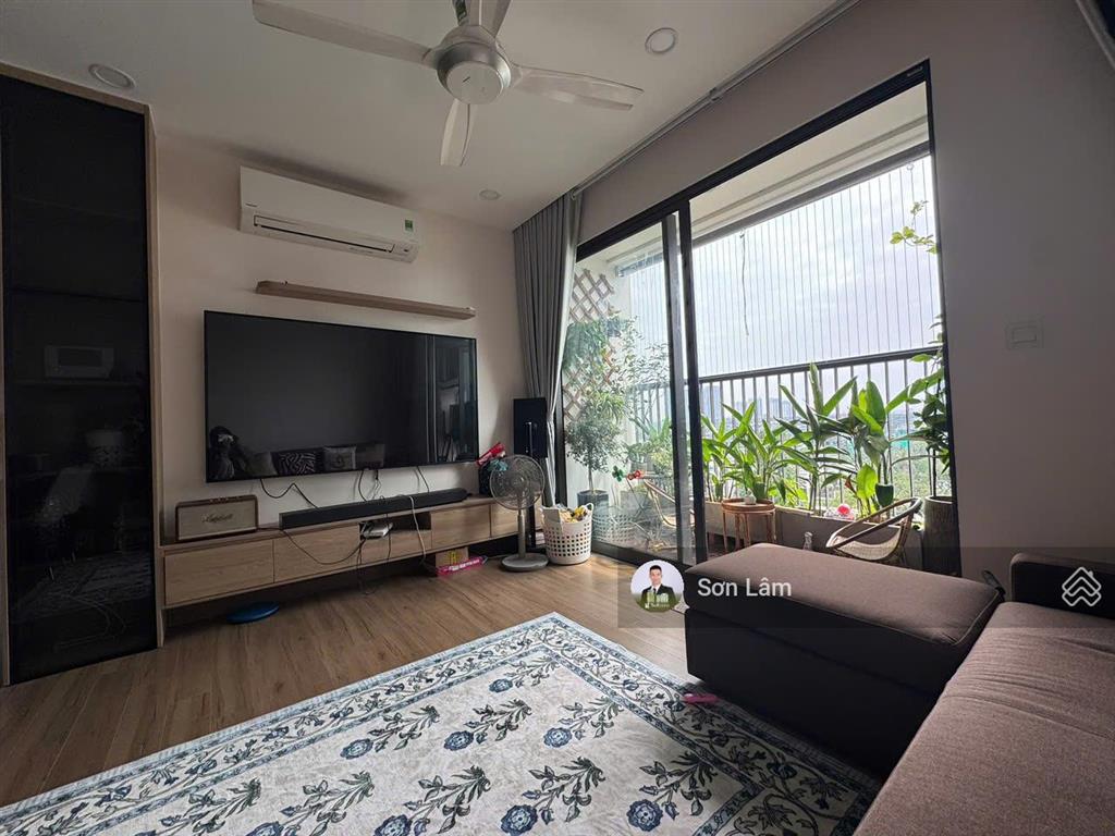 Chính chủ bán 3 ngủ 96m2  full đồ  giá 6.6x tỷ  sẵn sổ
