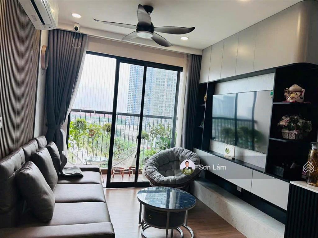 Chính chủ bán 3 ngủ 85m2  view đảo  tầng trung  sẵn sổ  full đồ