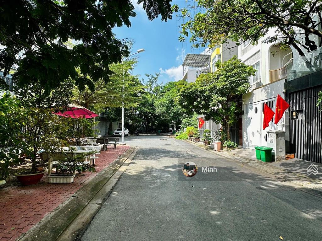 Bán nhà góc ven sông sài gòn trẫn não, an khánh quận 2  8x16m nở 12m. 48 tỷ