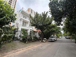 Bán nhà đường lưu đình lễ, an khánh quận 2  7x20m hầm 4 tầng thang máy. gíá 32 tỷ