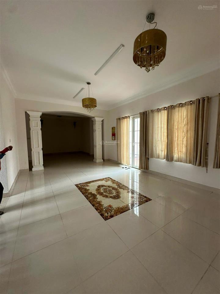 Chính chủ bán biệt thự vip fideco thảo điền quận 2  651m2 công nhận.3 tầng. giá 100 tỷ