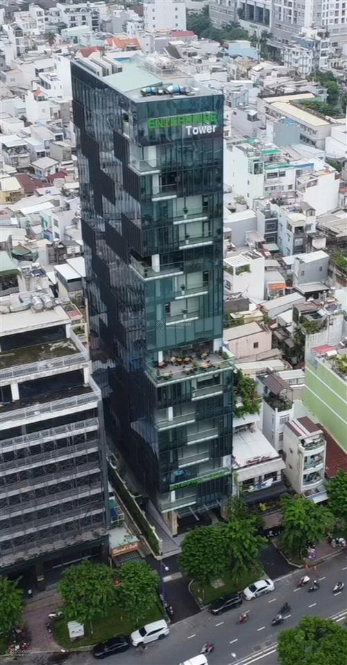 Góc 2mt xây tòa nhà đẹp nhất bến vân đồn quận 4  10 x 32m ctxd hầm 8 tầng. giá 135 tỷ