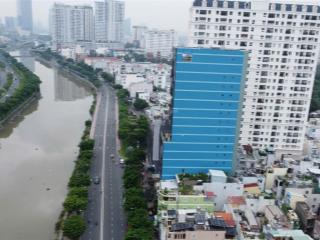 Góc 2mt xây tòa nhà đẹp nhất bến vân đồn quận 4  10 x 32m ctxd hầm 8 tầng. giá 135 tỷ