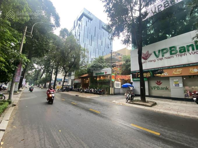 Bán nhà mặt tiền lê quý đôn quận 3  15x22m trệt lầu. giá 135 tỷ