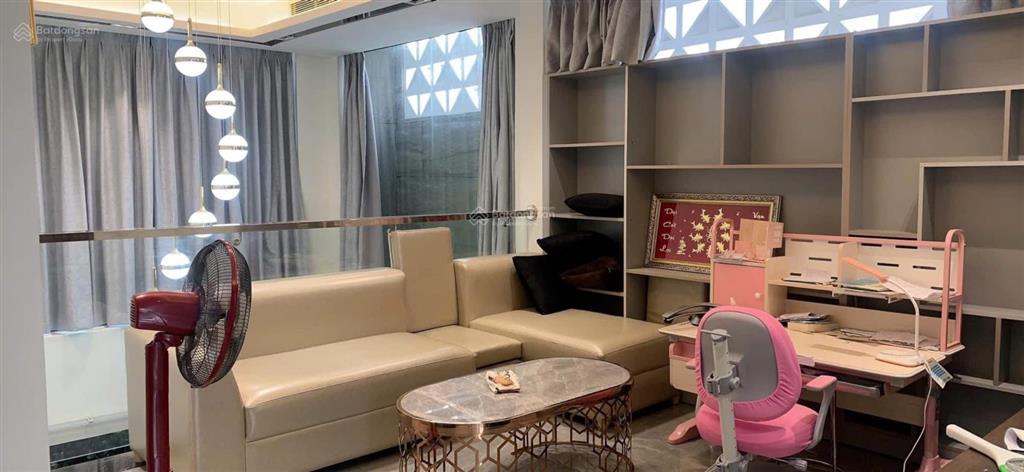 Biệt thự sân vườn tú xương quận 3  10x16m trệt 3 lầu sân thượng, thang máy, giá 65 tỷ