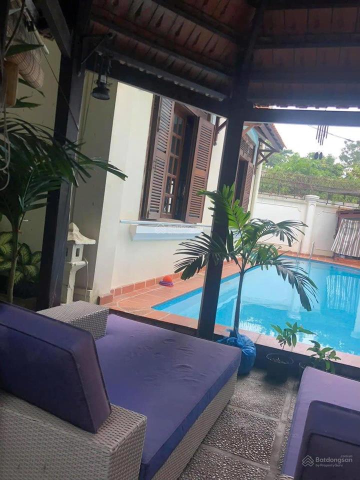 Bán villa hồ bơi, sân vườn trần quốc thảo quận 3  26x20m. hiện cho thuê hơn 200 triệu/tháng