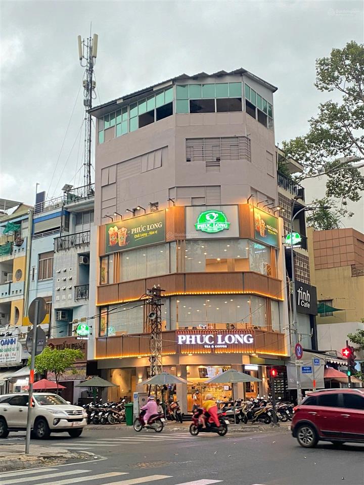 Góc 2mt ngã tư trần quang diệu  lê văn sỹ q3  giá 29 tỷ  hđt 60 triệu