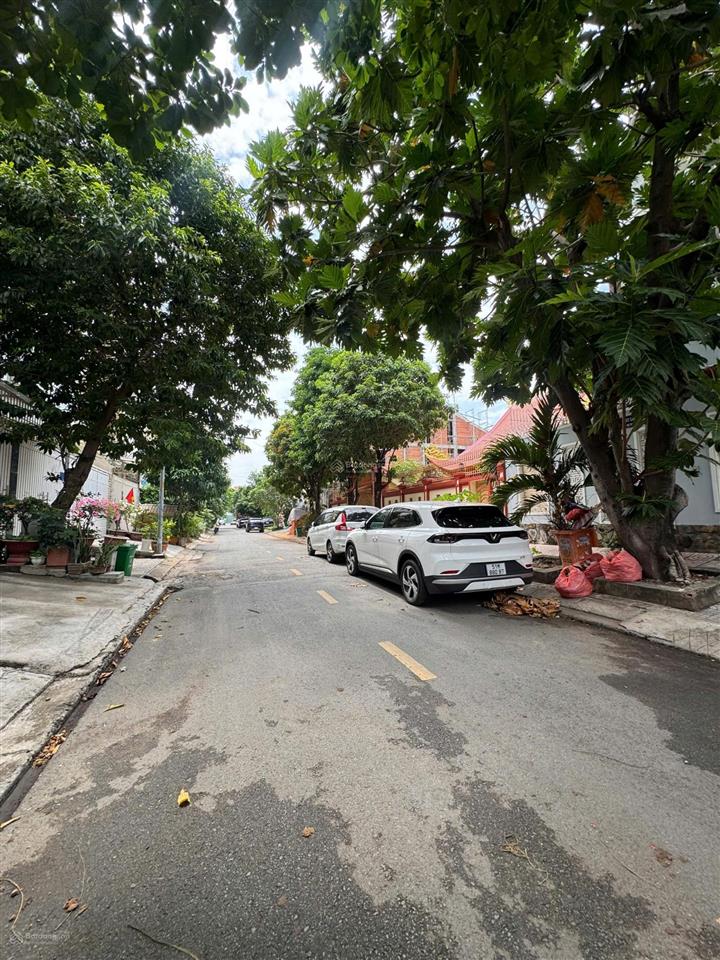 Bán villa ngay đường nguyễn quý cảnh, phường an phú, quận 2  10x20m, hầm 3 tầng, giá 59,5 tỷ