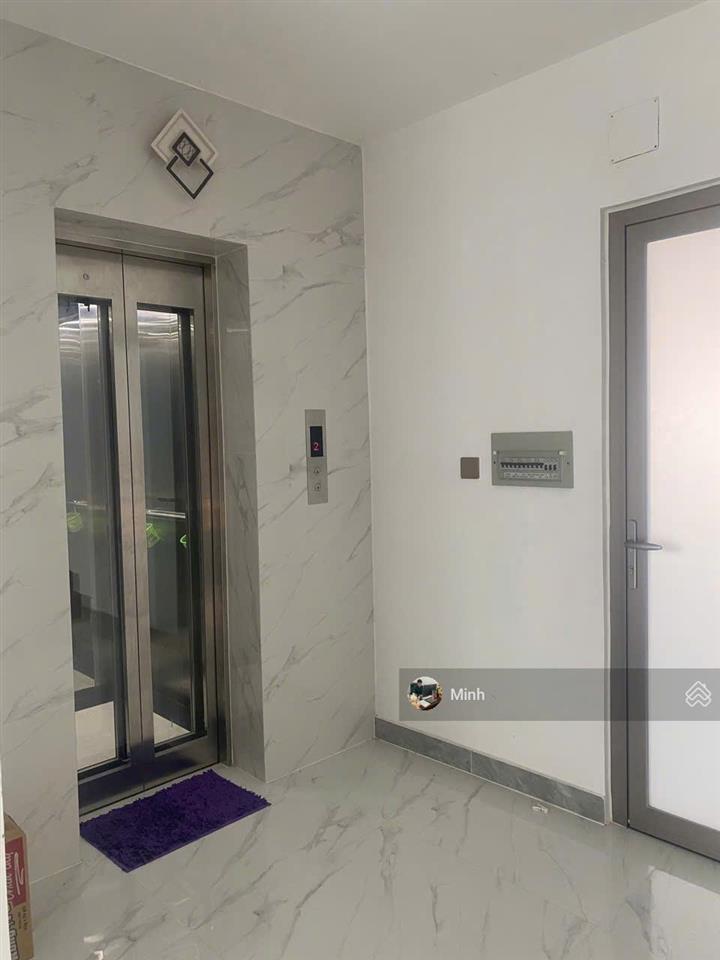 Ngộp bank  7x20m hầm 4 tầng thang máy giảm 33 tỷ. nhà gần vòng xoay lương định của, an khánh q2