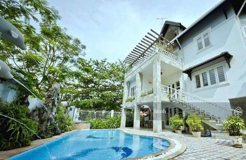 Đơn giá đầu tư 176.9 triệu/m2 bán nhà nguyễn văn hưởng, thảo điền q2  cn 650m2, giá 115 tỷ