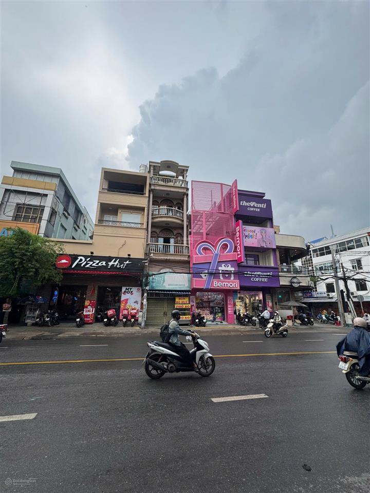 Hạ giá bán nhanh! nhà đường nguyễn gia trí (d2) bình thạnh  4,5x20m trệt 4 lầu, giá 30 tỷ
