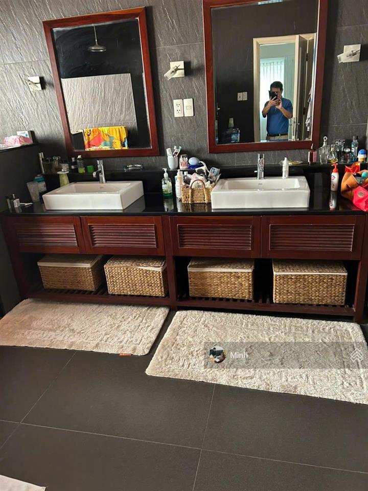 165 triệu/m2 giá đầu tư khu compound nguyễn văn hưởng, thảo điền q2  cn 650m2, giá 105 tỷ