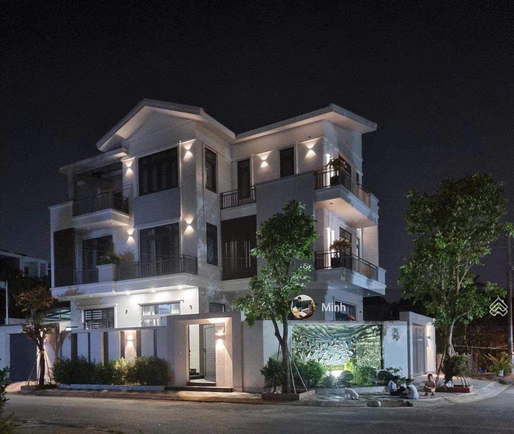 Bán nhà góc 2 mặt tiền ven sông, gần trẫn não, an khánh quận 2  18x20m trệt 2 lầu.