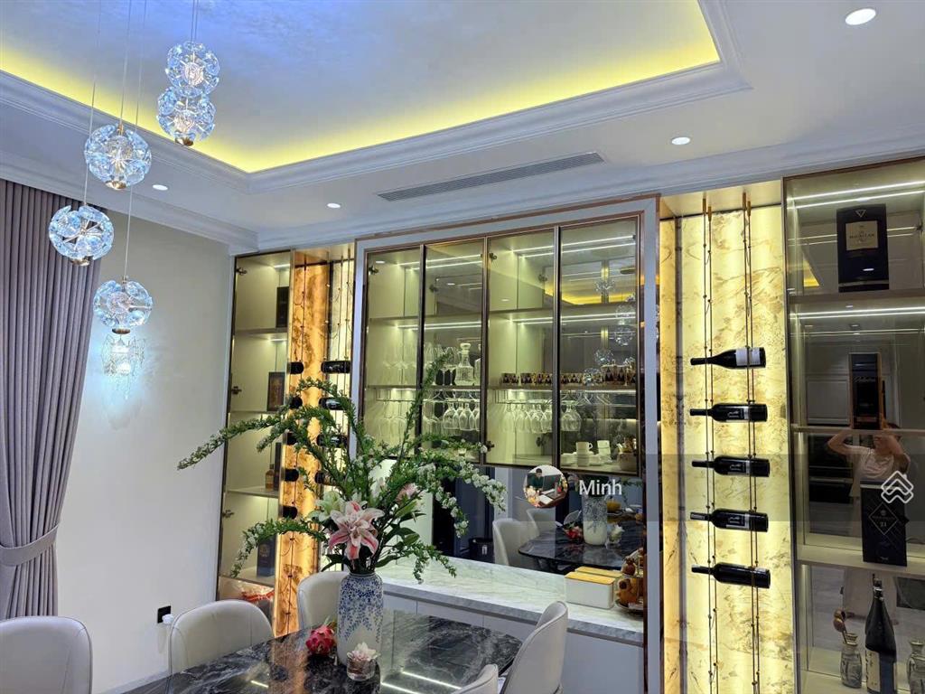 Nhà mới thảo điền full nội thất vào ở ngay! ngang 8.5x18m/ nhà 3 tầng/ 6 phòng/ giá 42,5 tỷ