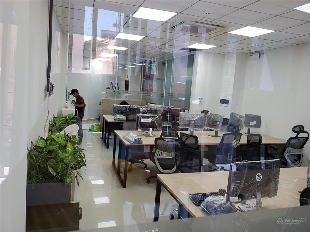 Bán nhà 8 tầng  ngay ngã tư hàng xanh  ngay điện biên phủ, bình thạnh. 40 tỷ giảm sâu 36,6 tỷ