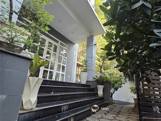 Bán villa phố lê văn sỹ, quận 3  diện tích 245m2. nhà trệt 2 lầu. giá 49.5 tỷ