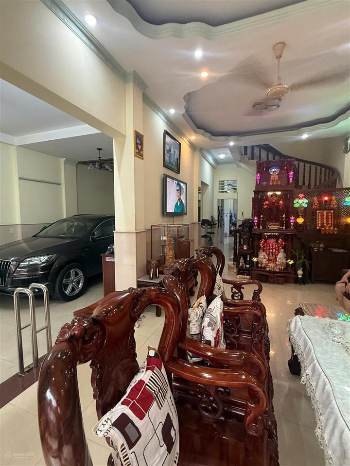 Bán nhà hẻm vip ngay chung cư xi grand. đường 3 tháng 2 p14 quận 10  8x20m trệt 3 lầu  38 tỷ